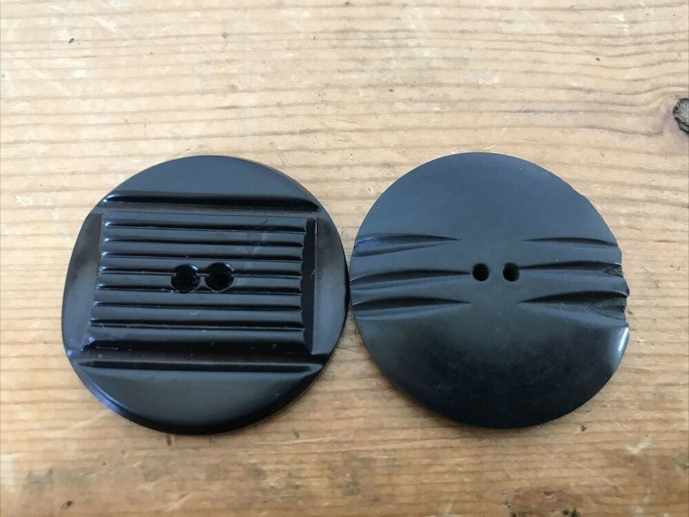 Vintage Antique Mismatched Pair Set Black Bakelite Mid Century Buttons 4cm 1.5"